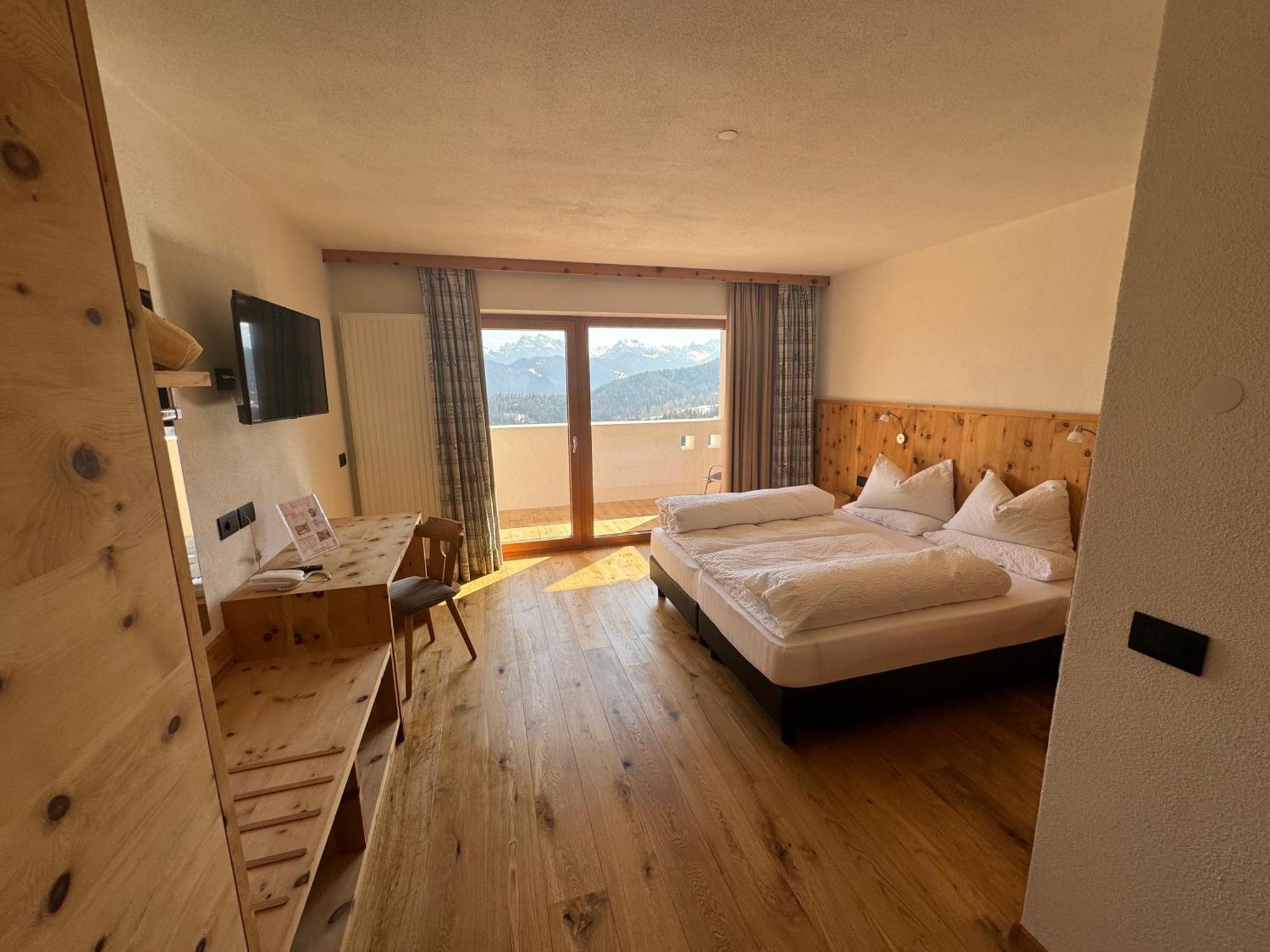 Hotel Elisabeth Panorama Antermoia Bagian luar foto